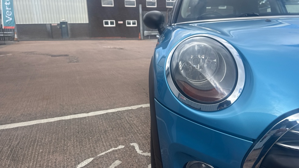 MINI Hatchback 1.2 One 5dr Petrol Hatchback - Image 21