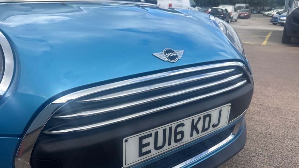 MINI Hatchback 1.2 One 5dr Petrol Hatchback - Image 22