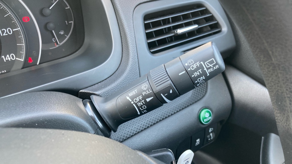 Honda CR-V 2.0 i-VTEC S 5dr 2WD Petrol Estate - Image 24