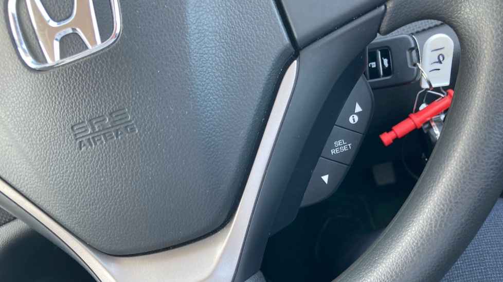 Honda CR-V 2.0 i-VTEC S 5dr 2WD Petrol Estate - Image 27
