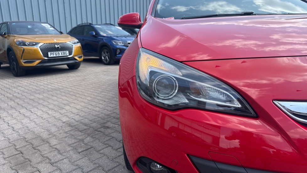 Vauxhall GTC 1.4T 16V 140 SRi 3dr Petrol Coupe - Image 21