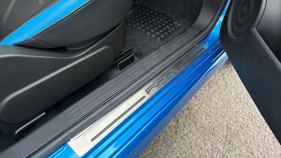 Fiat 500 1.2 S 3dr Petrol Hatchback - Image 41