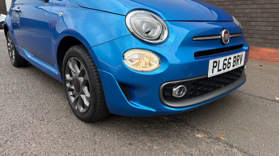 Fiat 500 1.2 S 3dr Petrol Hatchback - Image 46