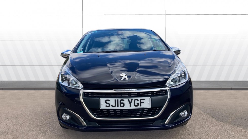 Peugeot 208 1.6 BlueHDi Allure 5dr Diesel Hatchback - Image 3