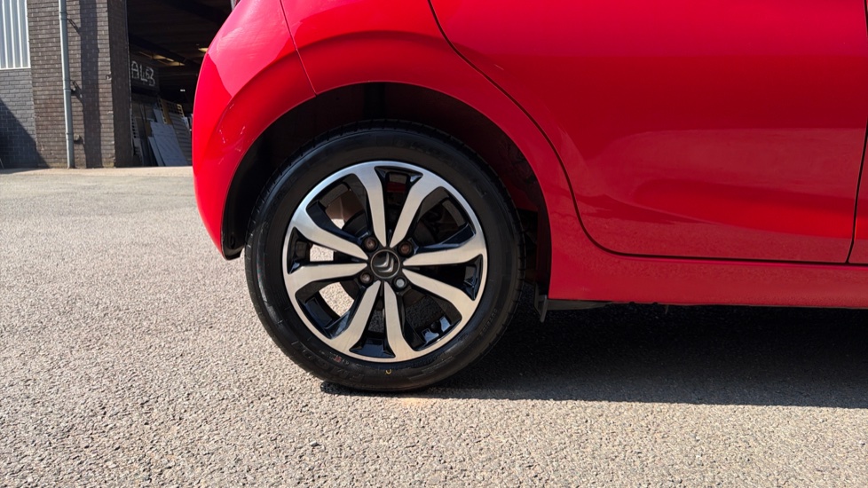 Citroen C1 1.0 VTi 72 Flair 5dr Petrol Hatchback - Image 7