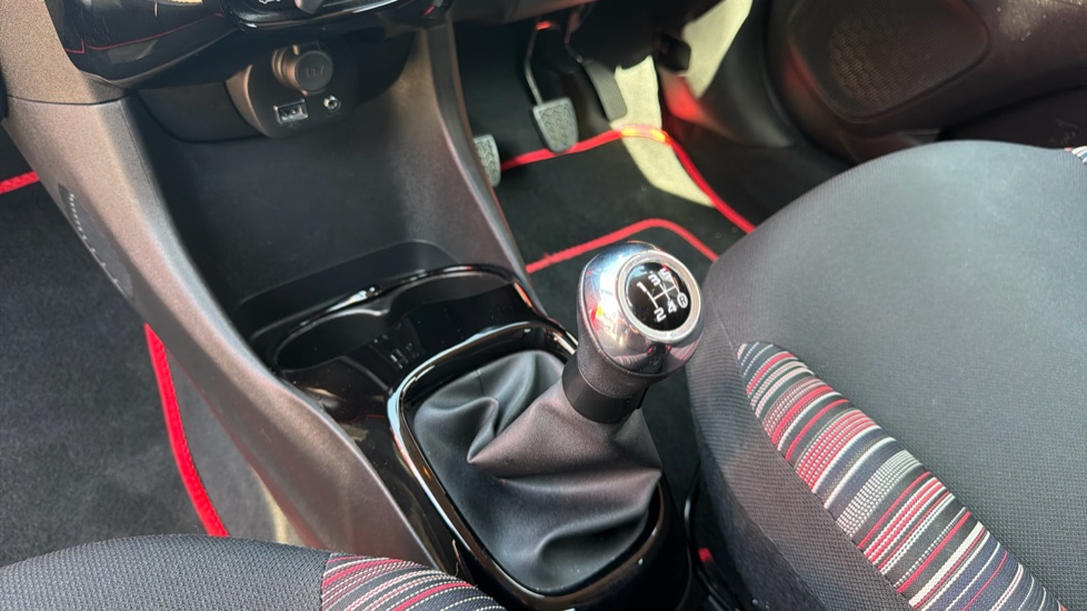 Citroen C1 1.0 VTi 72 Flair 5dr Petrol Hatchback - Image 13