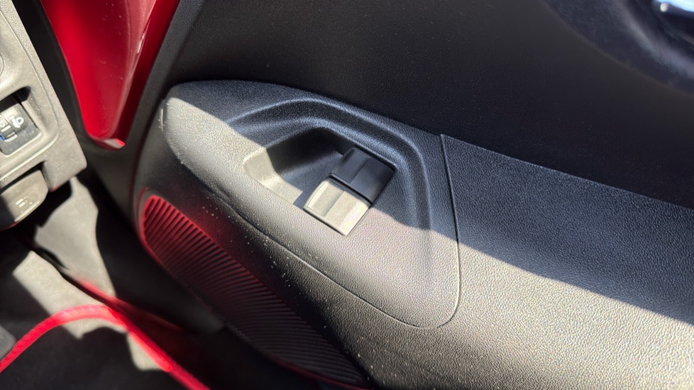 Citroen C1 1.0 VTi 72 Flair 5dr Petrol Hatchback - Image 21