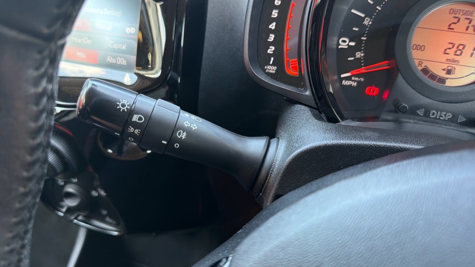 Citroen C1 1.0 VTi 72 Flair 5dr Petrol Hatchback - Image 25