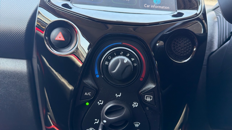 Citroen C1 1.0 VTi 72 Flair 5dr Petrol Hatchback - Image 34