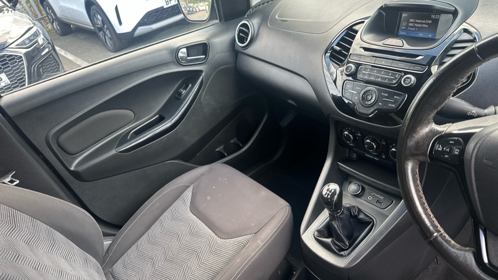 Ford KA+ 1.2 85 Zetec Black Edition 5dr Petrol Hatchback - Image 14