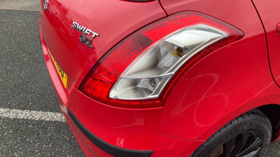 Suzuki Swift 1.2 SZ-L [Nav] 5dr Petrol Hatchback - Image 28