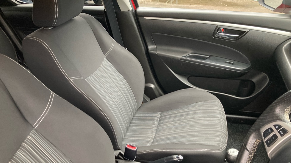 Suzuki Swift 1.2 SZ-L [Nav] 5dr Petrol Hatchback - Image 34