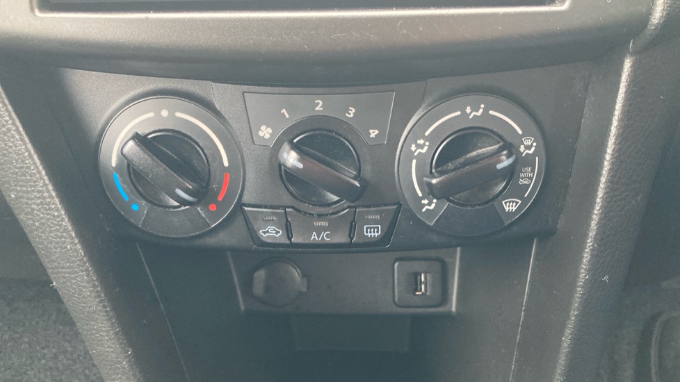 Suzuki Swift 1.2 SZ-L [Nav] 5dr Petrol Hatchback - Image 43