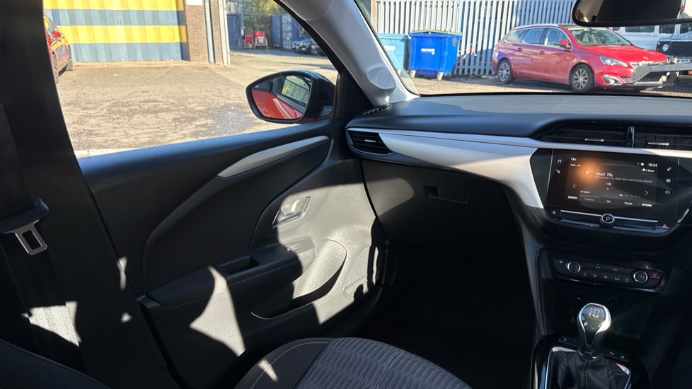Vauxhall Corsa 1.2 SE Premium 5dr Petrol Hatchback - Image 14