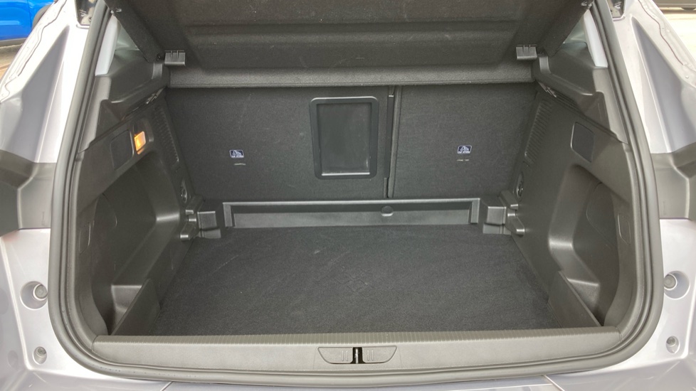 Vauxhall Grandland 1.2 Turbo Ultimate 5dr Petrol Hatchback - Image 4