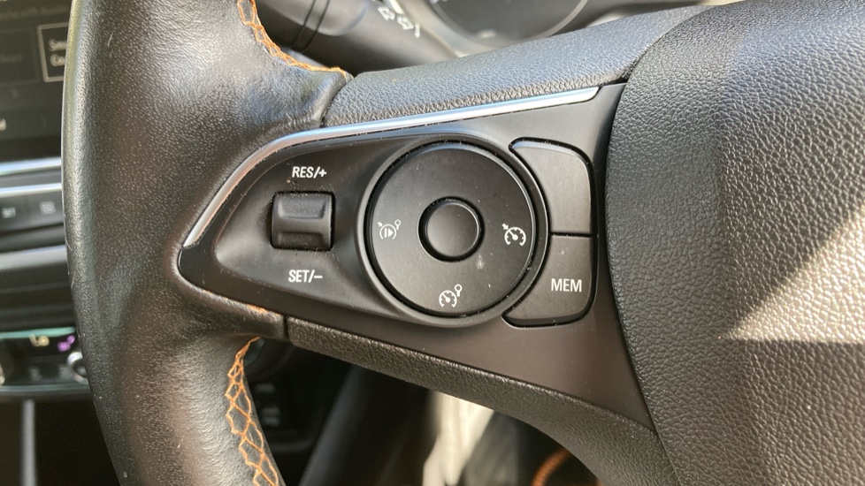 Vauxhall Crossland X 1.2T [130] Elite Nav 5dr [Start Stop] Auto Petrol Hatchback - Image 21