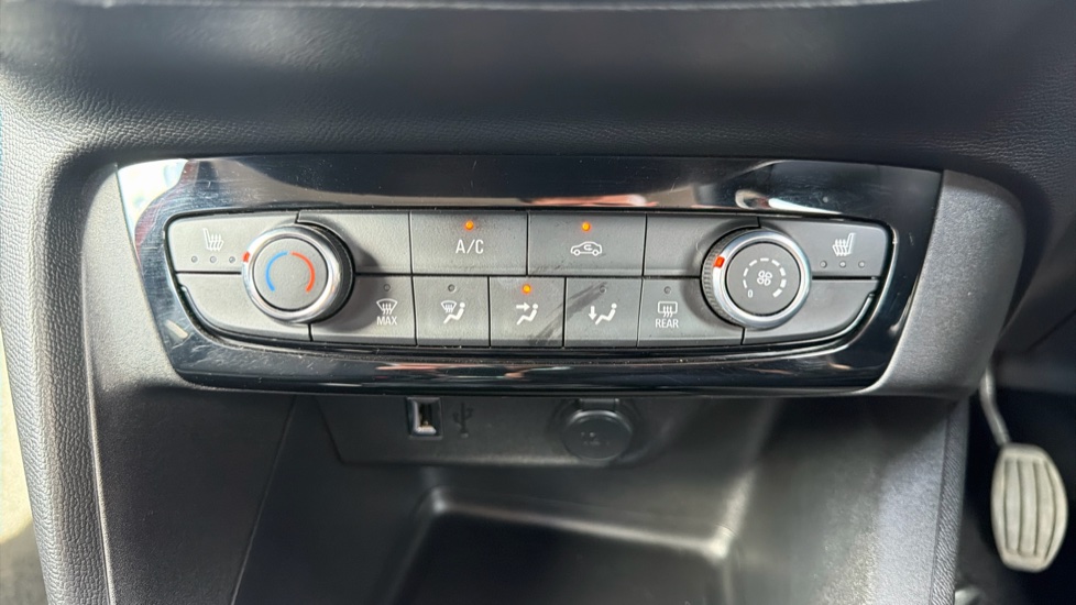 Vauxhall Corsa 1.2 Griffin 5dr Petrol Hatchback - Image 32