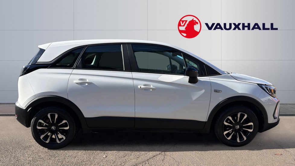 Vauxhall Crossland 1.2 Design 5dr Petrol Hatchback - Image 5