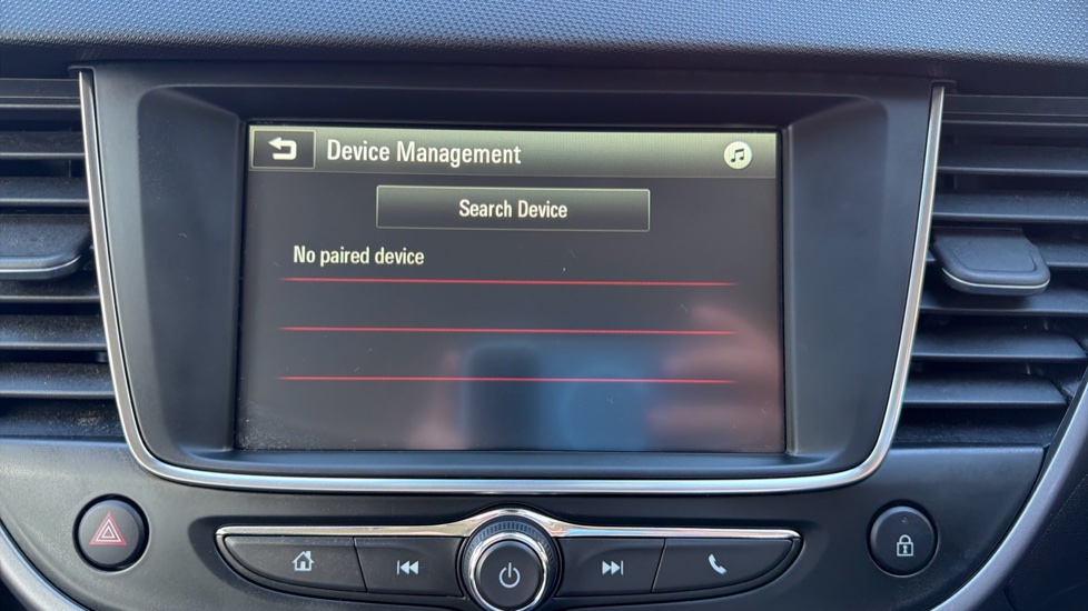 Vauxhall Crossland 1.2 Design 5dr Petrol Hatchback - Image 33