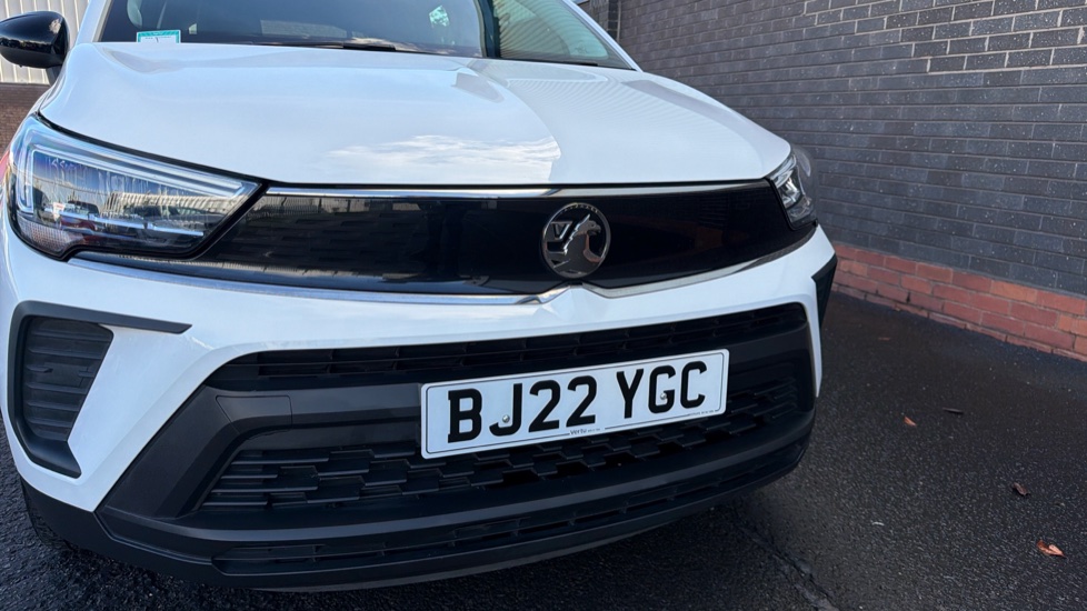 Vauxhall Crossland 1.2 Design 5dr Petrol Hatchback - Image 39