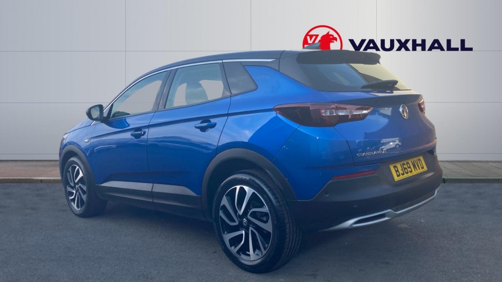Vauxhall Grandland X 1.2 Turbo Elite Nav 5dr Auto [8 Speed] Petrol Hatchback - Image 2