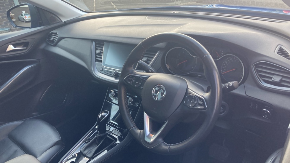 Vauxhall Grandland X 1.2 Turbo Elite Nav 5dr Auto [8 Speed] Petrol Hatchback - Image 11