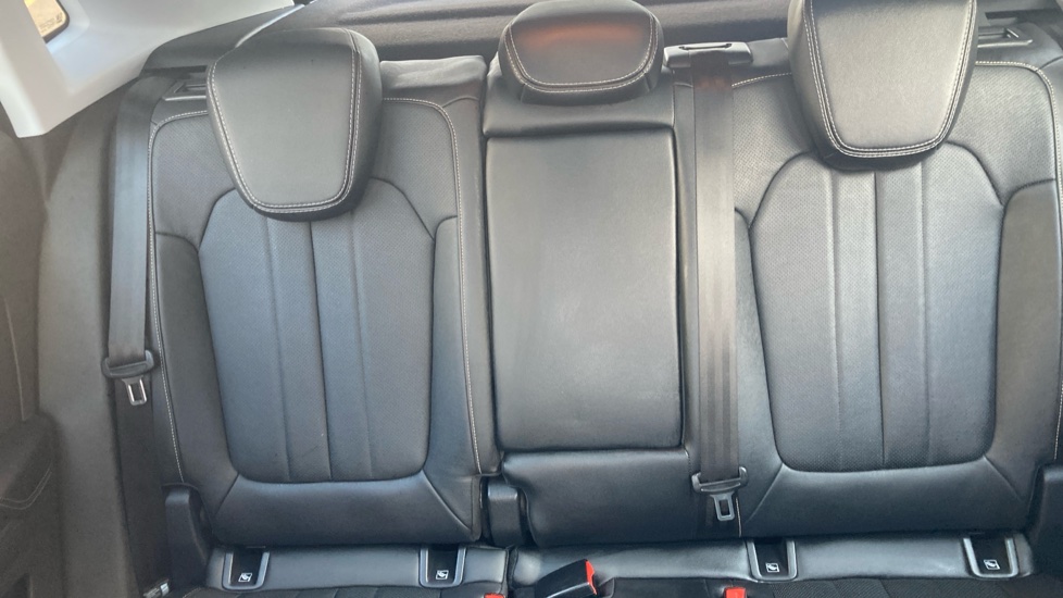 Vauxhall Grandland X 1.2 Turbo Elite Nav 5dr Auto [8 Speed] Petrol Hatchback - Image 15