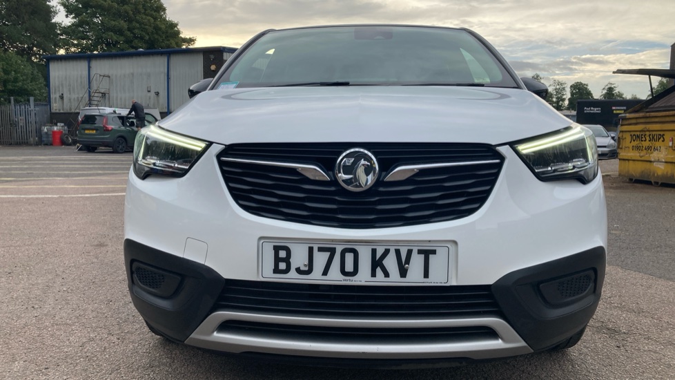 Vauxhall Crossland X 1.2 [83] Griffin 5dr [Start Stop] Petrol Hatchback - Image 24