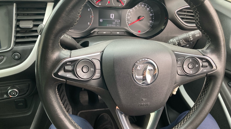 Vauxhall Crossland X 1.2 [83] Griffin 5dr [Start Stop] Petrol Hatchback - Image 38