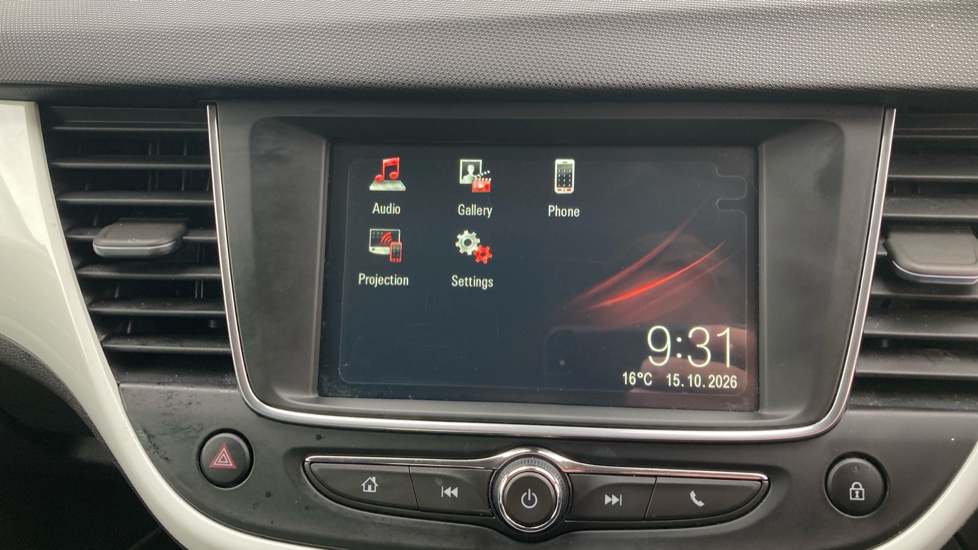 Vauxhall Crossland X 1.2 [83] Griffin 5dr [Start Stop] Petrol Hatchback - Image 40