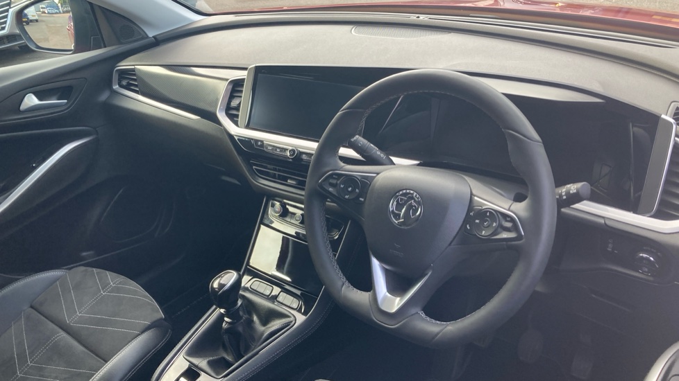 Vauxhall Grandland 1.2 Turbo Ultimate 5dr Petrol Hatchback - Image 11