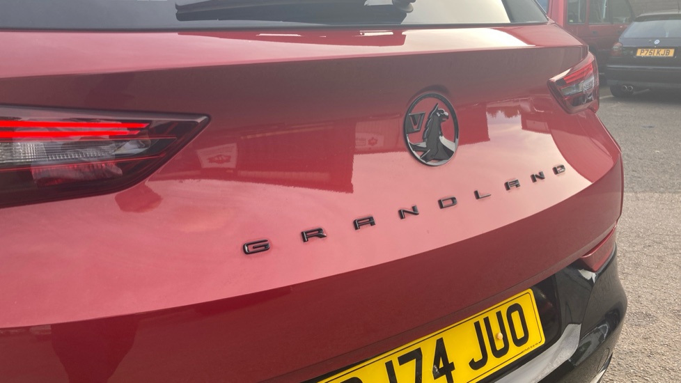 Vauxhall Grandland 1.2 Turbo Ultimate 5dr Petrol Hatchback - Image 34