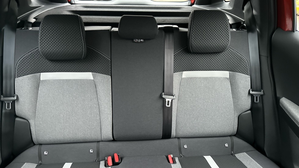 Vauxhall Frontera 1.2 Hybrid [136] GS 5dr e-DCT6 Petrol Estate - Image 15