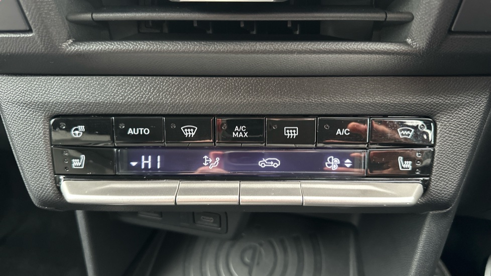 Vauxhall Frontera 1.2 Hybrid [136] GS 5dr e-DCT6 Petrol Estate - Image 31