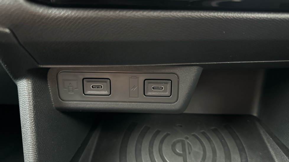Vauxhall Frontera 1.2 Hybrid [136] GS 5dr e-DCT6 Petrol Estate - Image 32