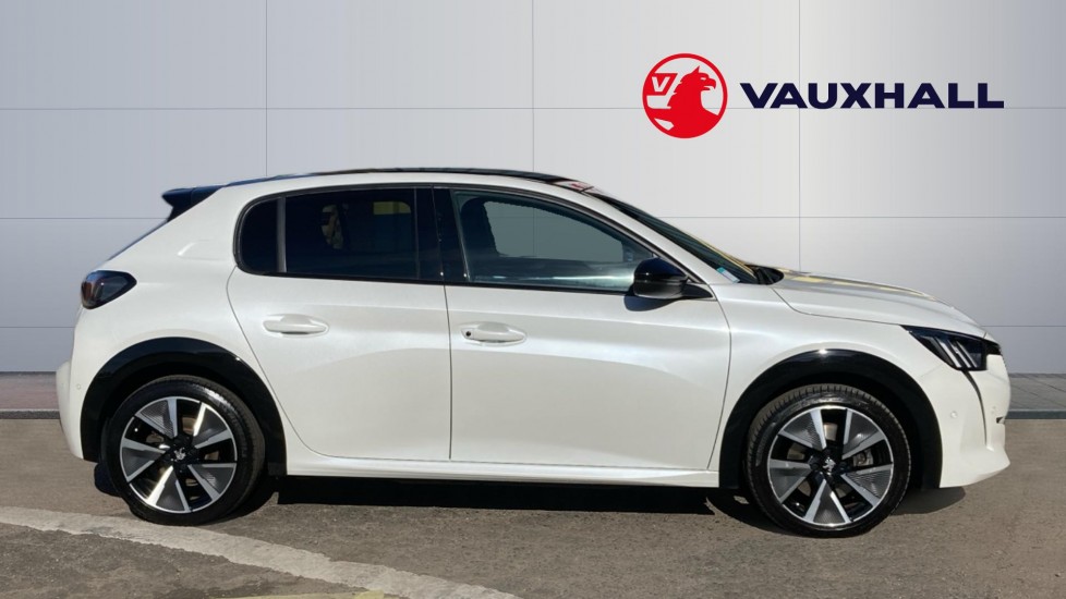 Peugeot 208 100kW GT 50kWh 5dr Auto Electric Hatchback - Image 5
