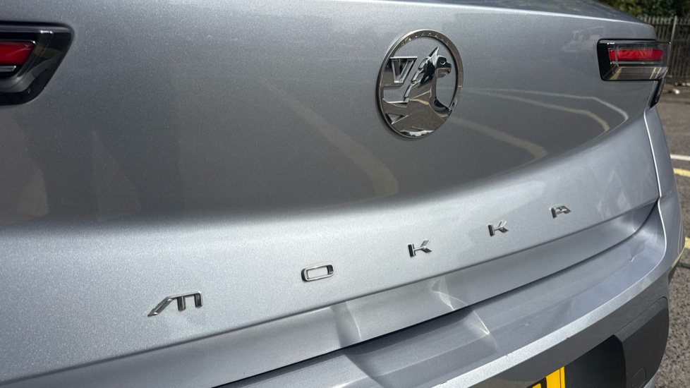 Vauxhall Mokka 1.2 Turbo 100 Design 5dr Petrol Hatchback - Image 25