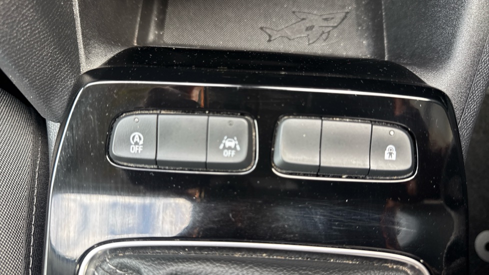 Vauxhall Mokka 1.2 Turbo 100 Design 5dr Petrol Hatchback - Image 36