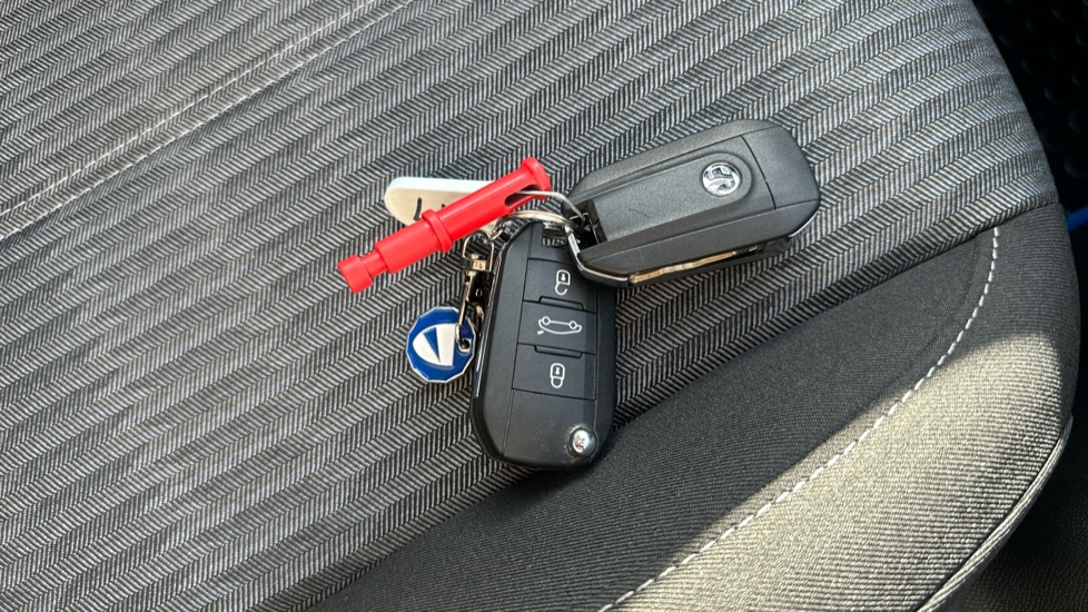 Vauxhall Corsa 1.2 Turbo Design 5dr Petrol Hatchback - Image 20
