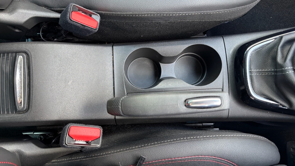 Vauxhall Crossland 1.2 Turbo GS 5dr Petrol Hatchback - Image 34