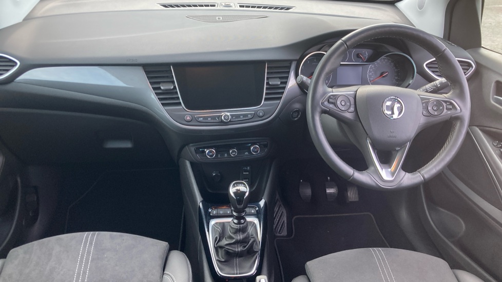 Vauxhall Crossland 1.5 Turbo D Ultimate 5dr Diesel Hatchback - Image 10