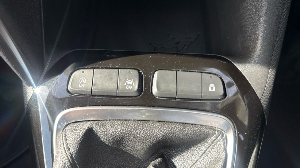 Vauxhall Corsa 1.2 Turbo Design 5dr Petrol Hatchback - Image 38