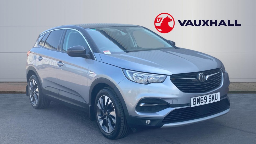Vauxhall Grandland X 1.2 Turbo SRi Nav 5dr Petrol Hatchback - Image 1