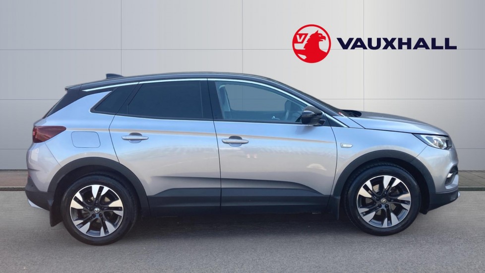 Vauxhall Grandland X 1.2 Turbo SRi Nav 5dr Petrol Hatchback - Image 5