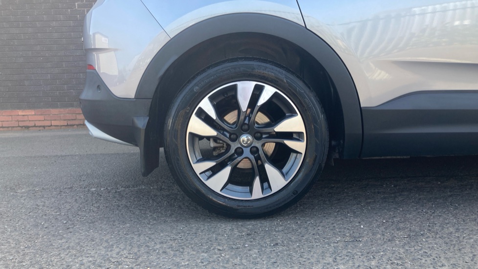Vauxhall Grandland X 1.2 Turbo SRi Nav 5dr Petrol Hatchback - Image 7