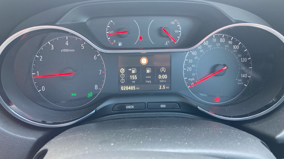 Vauxhall Grandland X 1.2 Turbo SRi Nav 5dr Petrol Hatchback - Image 24
