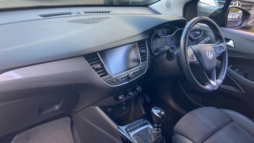 Vauxhall Crossland 1.2 Turbo Ultimate 5dr Petrol Hatchback - Image 9