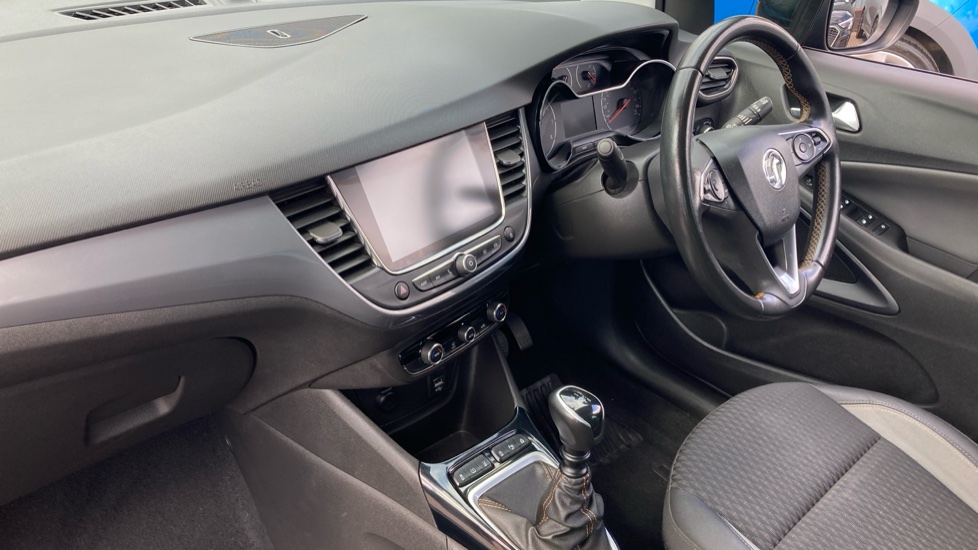 Vauxhall Crossland X 1.2T [130] Elite Nav 5dr [Start Stop] Petrol Hatchback - Image 9