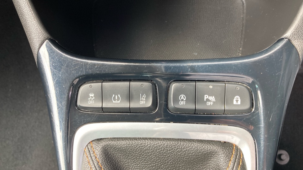Vauxhall Crossland X 1.2T [130] Elite Nav 5dr [Start Stop] Petrol Hatchback - Image 35