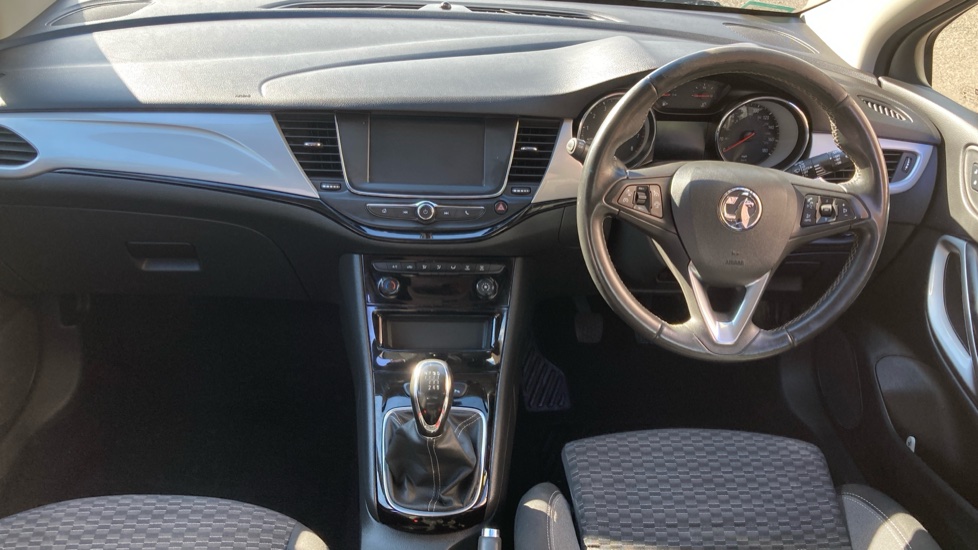 Vauxhall Astra 1.2 Turbo SRi Nav 5dr Petrol Hatchback - Image 10